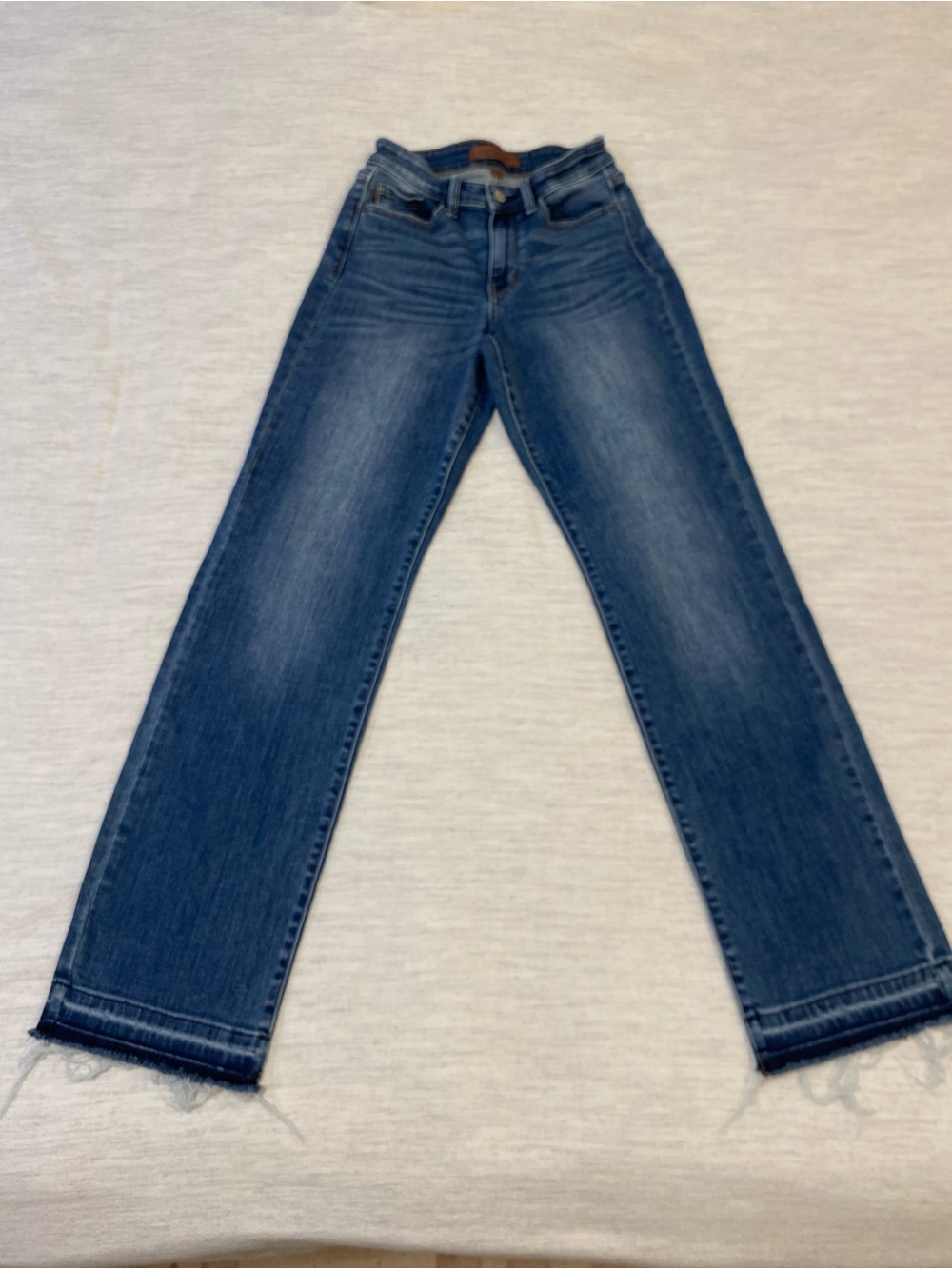 Judy Blue Dad Jeans Size 0/24 Raw Hem